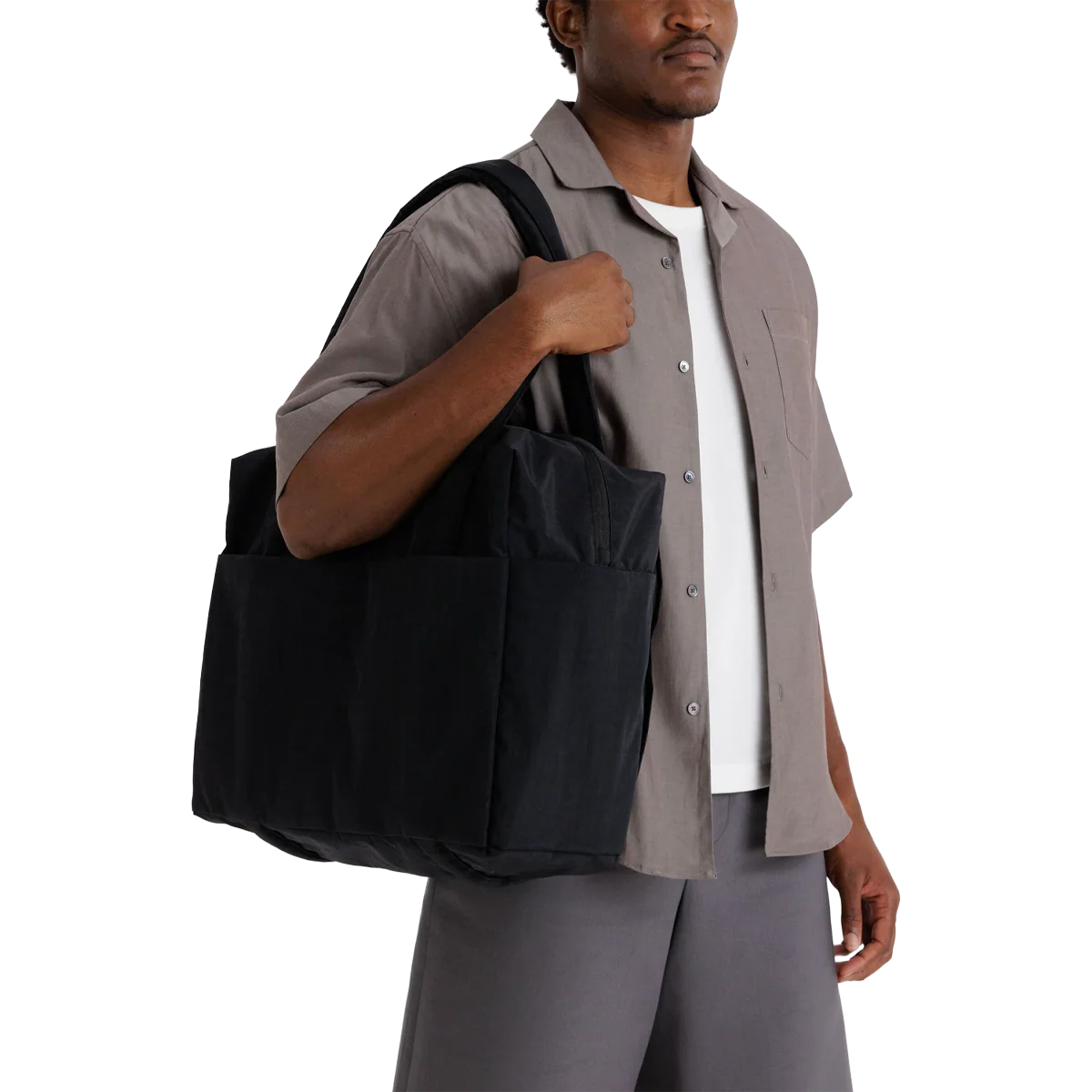 Medium Cloud Carry-On - Image 5