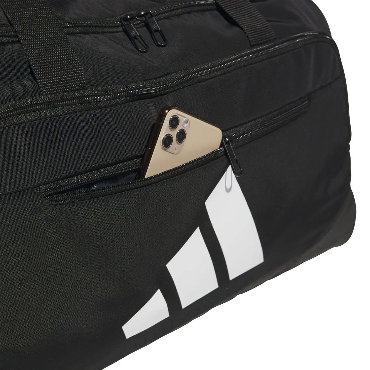 Defender 5 Medium Duffel - Image 6