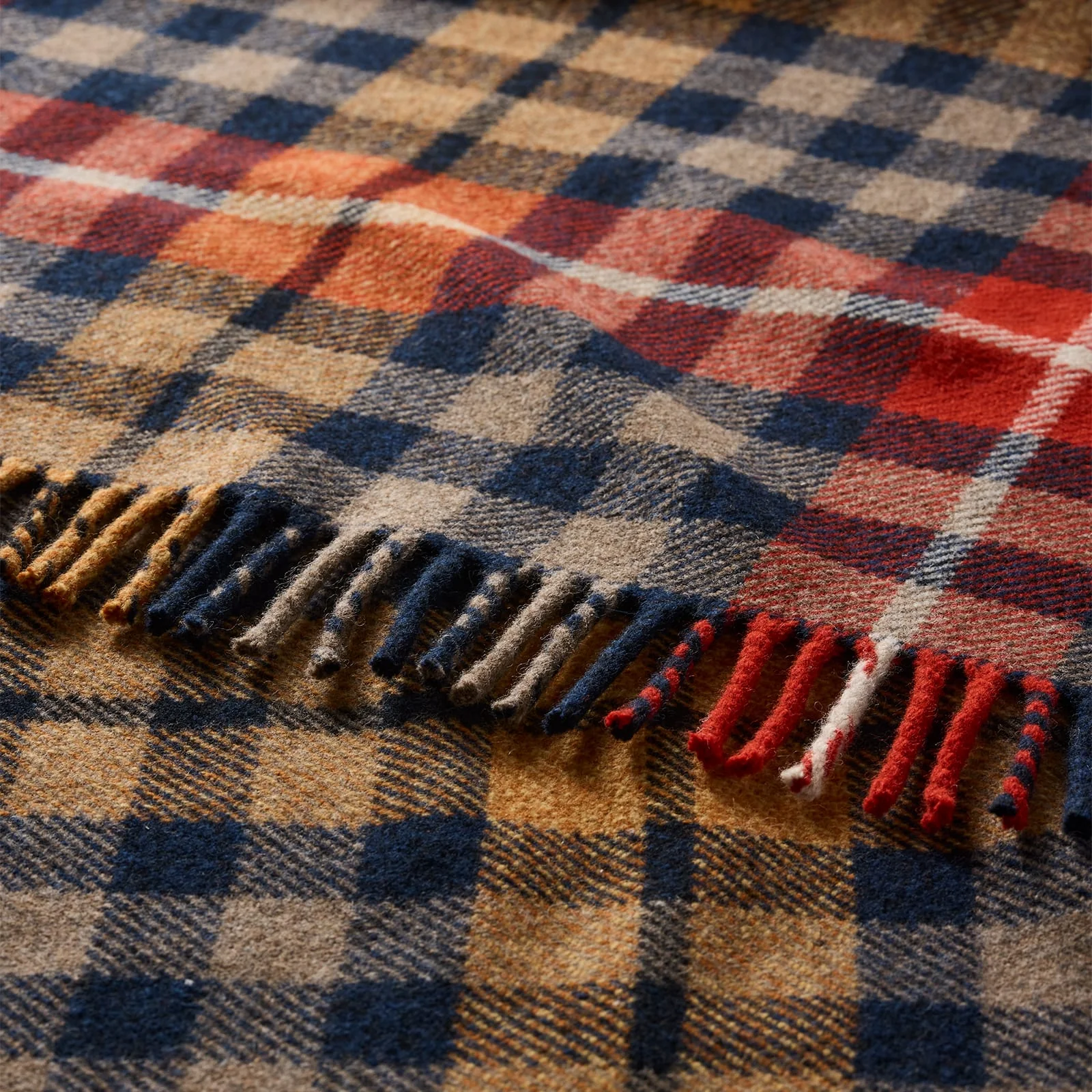 Fireside Throw - Image 4