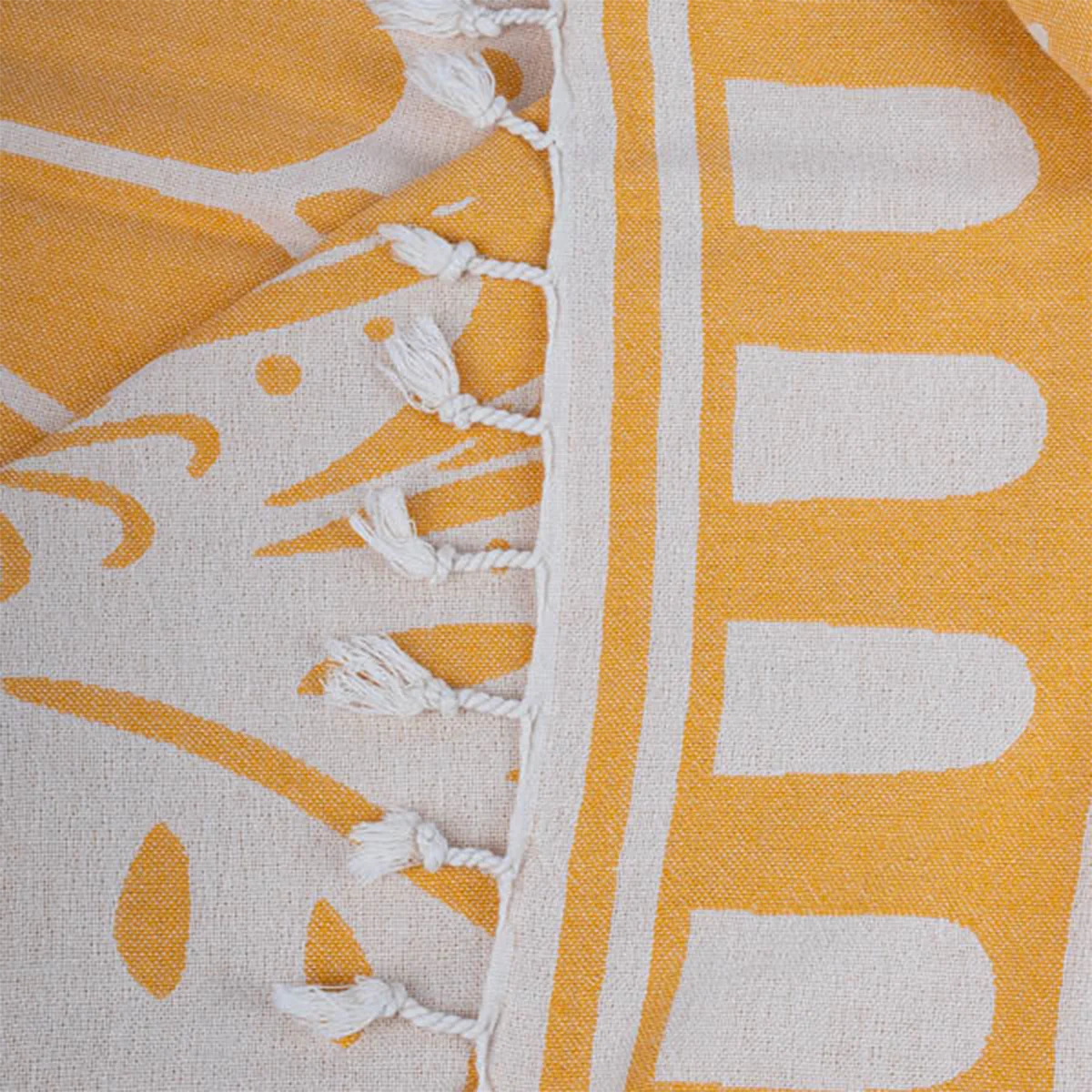 Nippon Daisy Large Beach Towel - Image 5