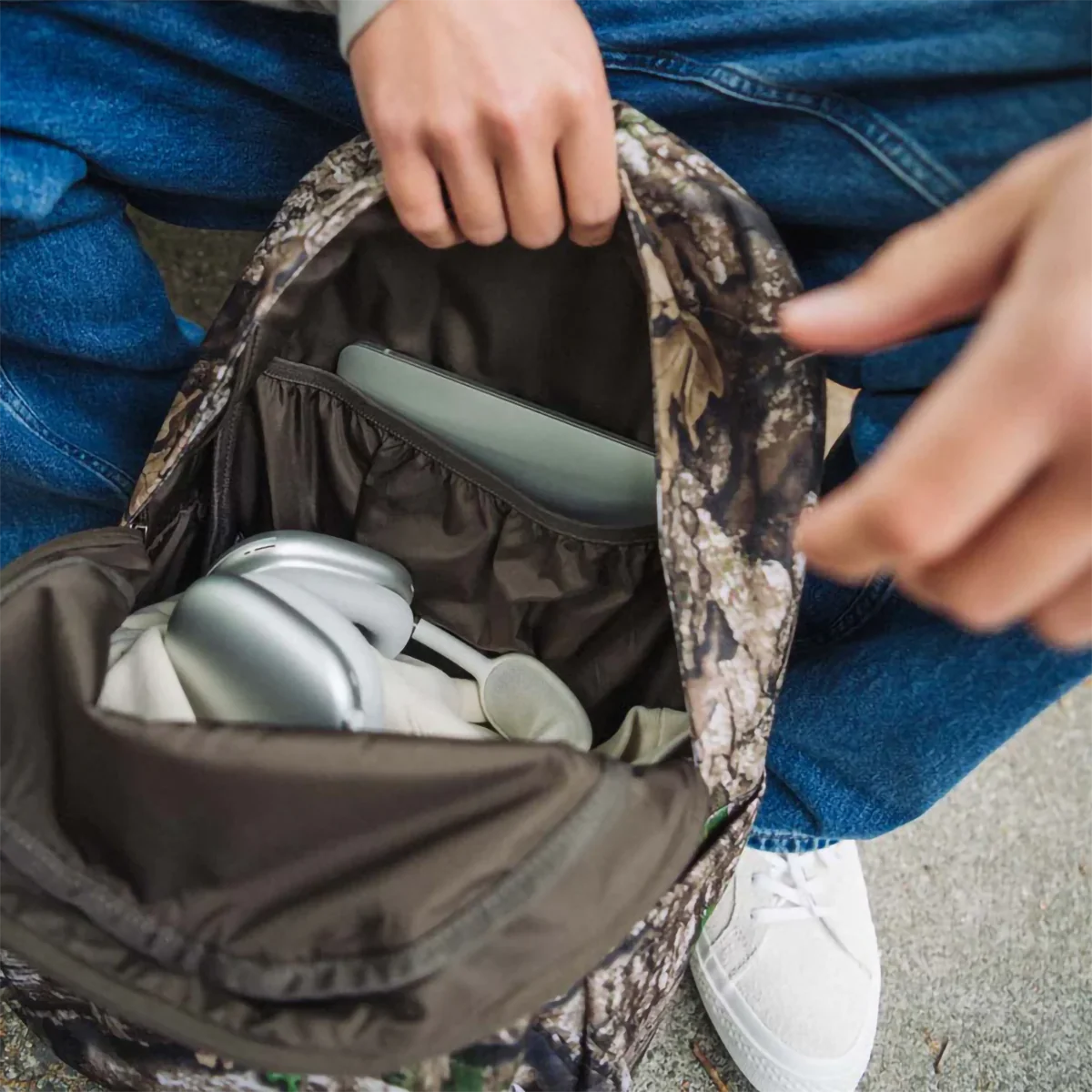 Realtree Classic XL Backpack - Image 7