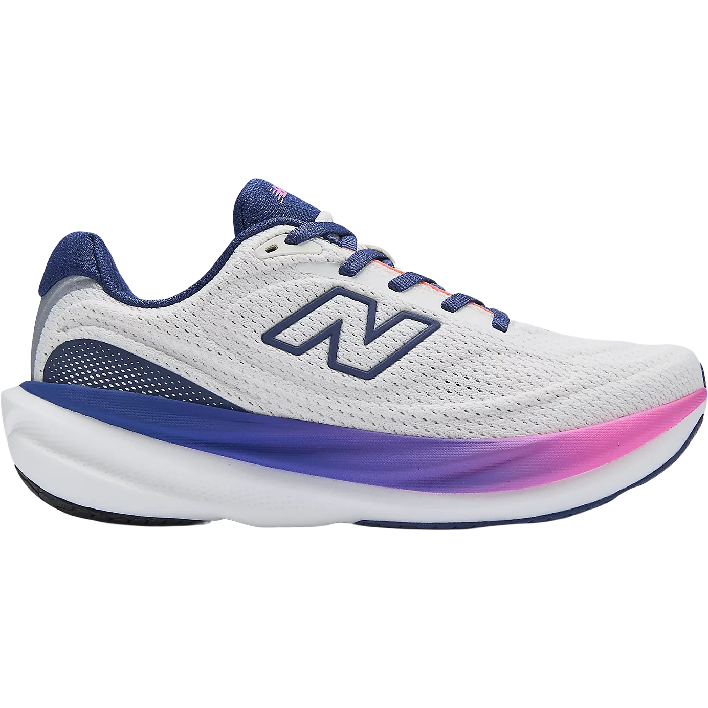 Women's 1080 v15 - Image 2
