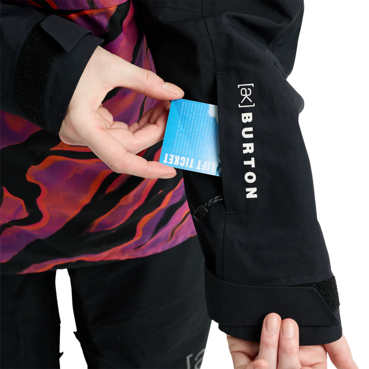 Women's [ak] GORE-TEX Kimmy 2L Anorak Jacket - Image 9